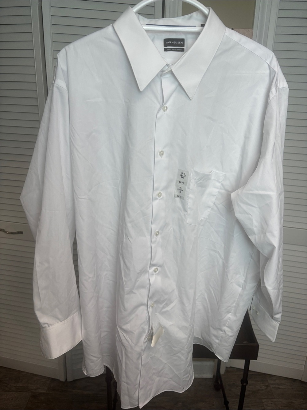 Van Heusen White Long-Sleeve Dress Shirt